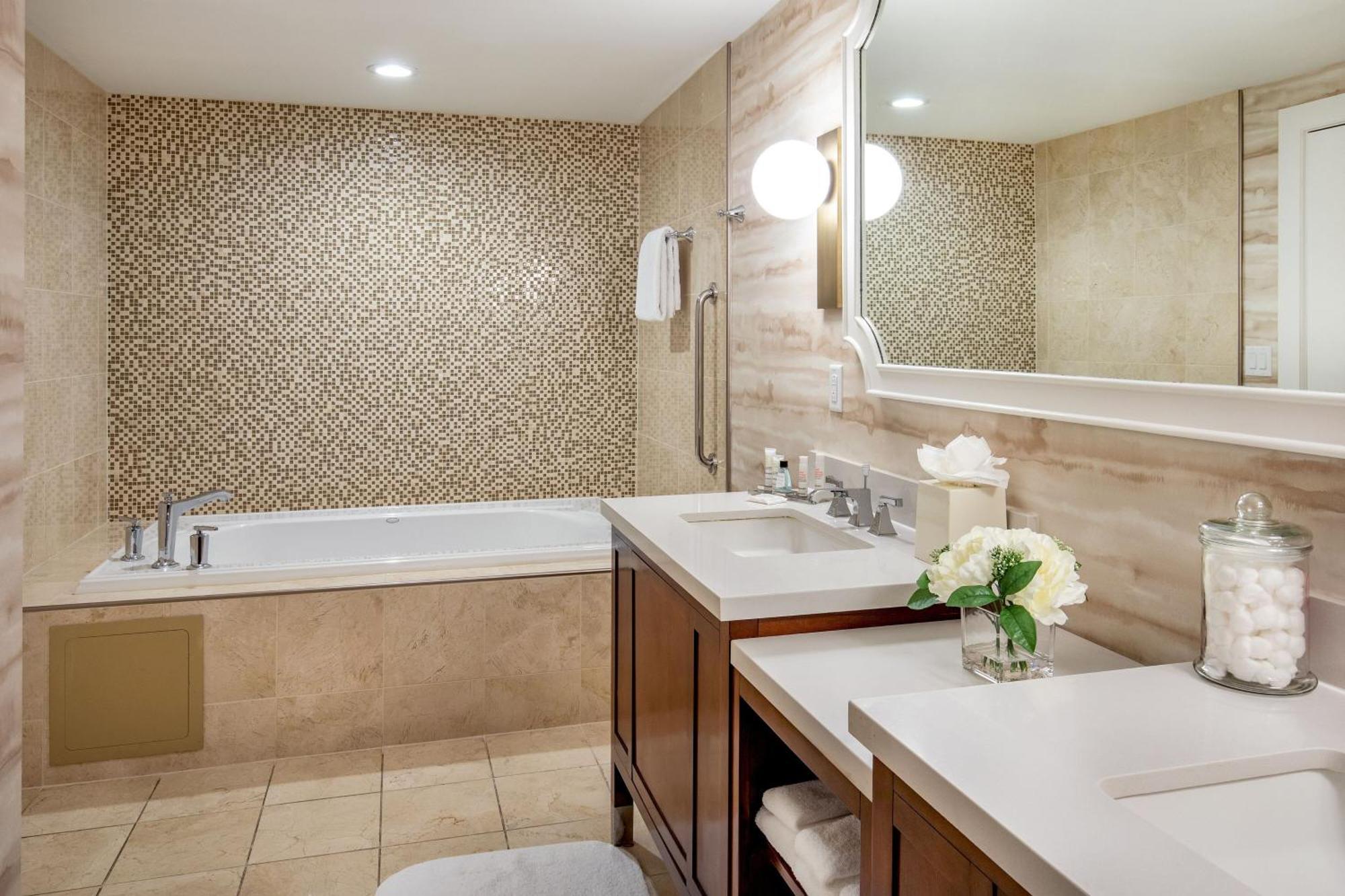 Отель Peoria Marriott Pere Marquette Экстерьер фото