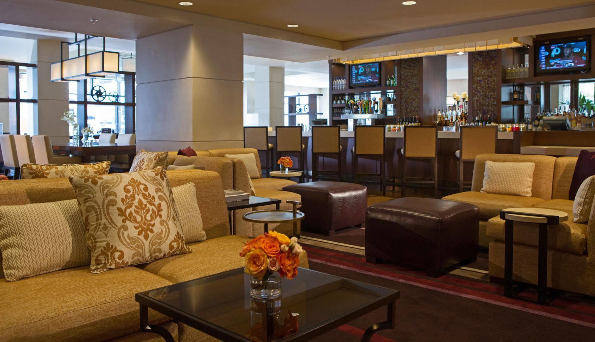 Отель Peoria Marriott Pere Marquette Экстерьер фото